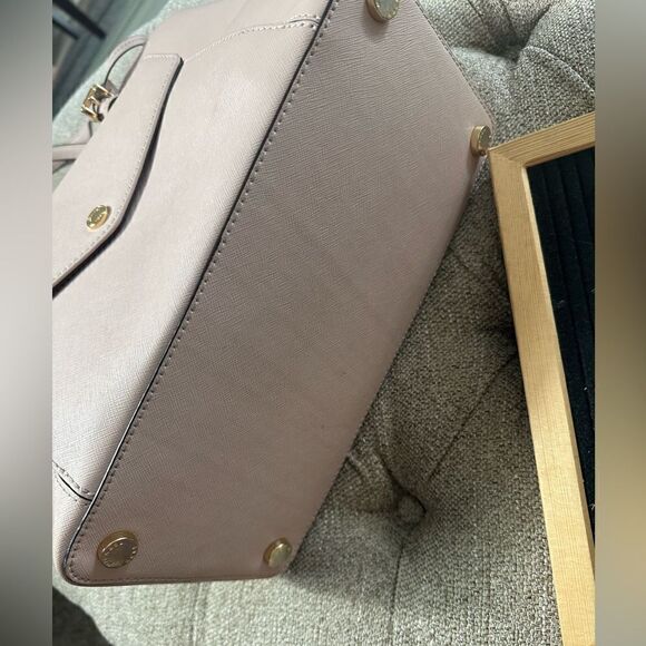 Michael Kors Jet Set Large Leather Pocket Tote - Picture 13 of 16